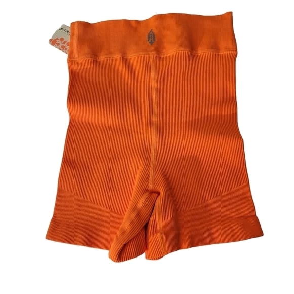 Free People Free Throw Shorts in Burning Up NEON Orange•XS - Picture 8 of 9